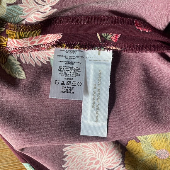 LOFT Burgundy Floral Long Sleeve Shift Dress NWT - Picture 6 of 8